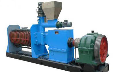 Development of oil press machinery in China