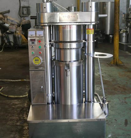 Hydraulic oil press